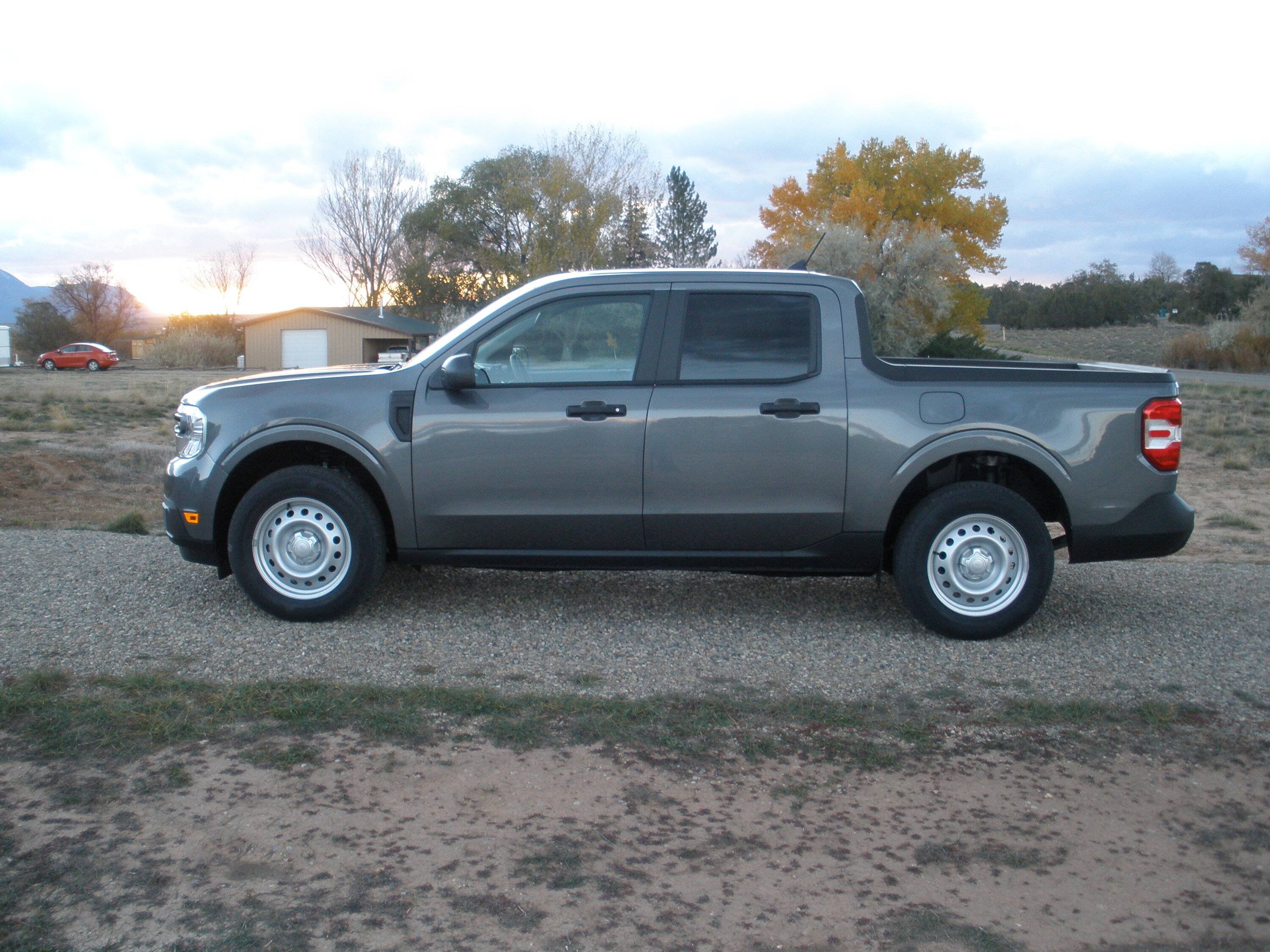 Ford Ranger Thinking of switching from Carbonized Gray Metallic to Cactus Gray. Thoughts? 004.JPG