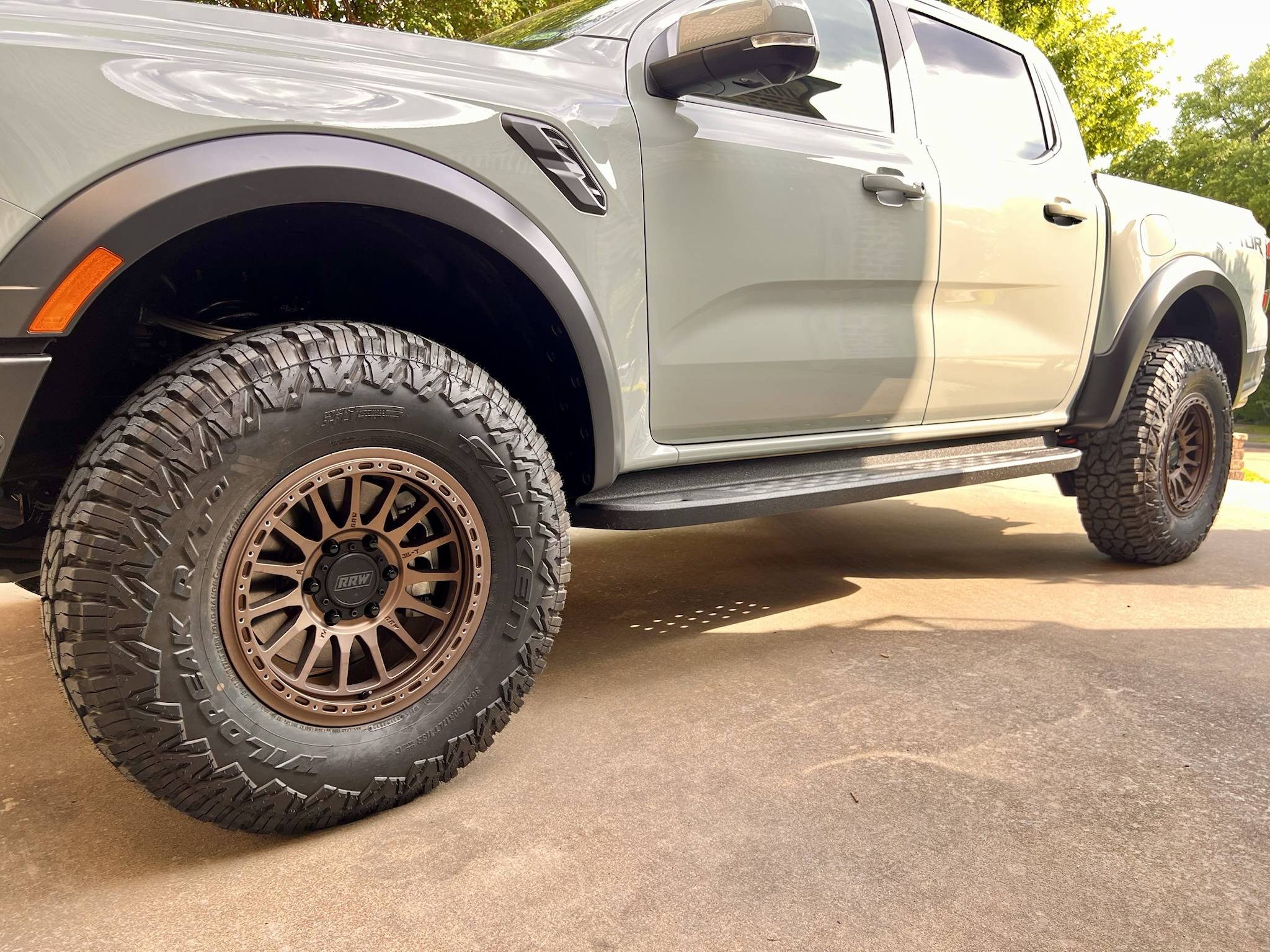 Ford Ranger 35" Falken Wildpeak RT on Relations Race Wheels RR7-H Matte Bronze -- Cactus Gray RR 0f2pUoZ