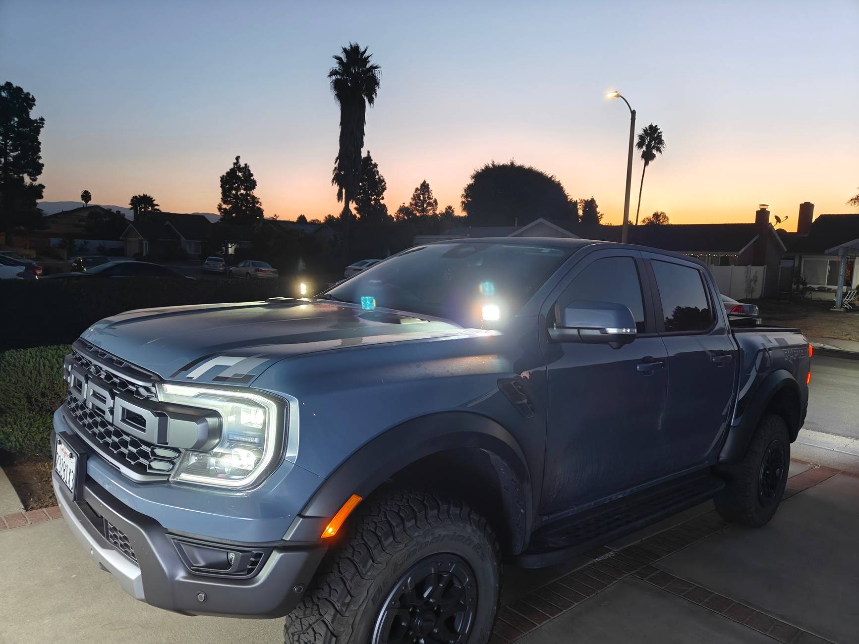 Ford Ranger Upcoming project:  M&R dual light bars, reverse light, pods. 1000001239