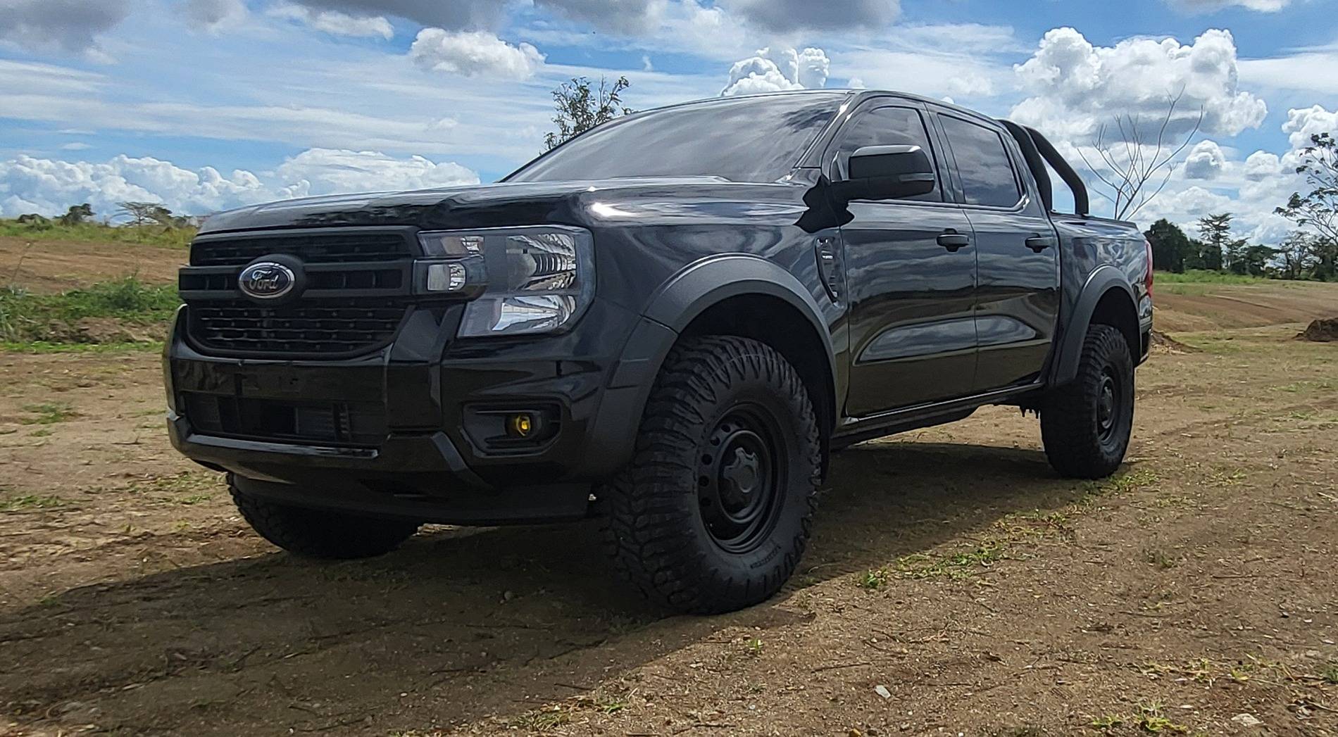Ford Ranger Has anyone heard if 2024 Ranger will have a manual transmission option? 1000004916