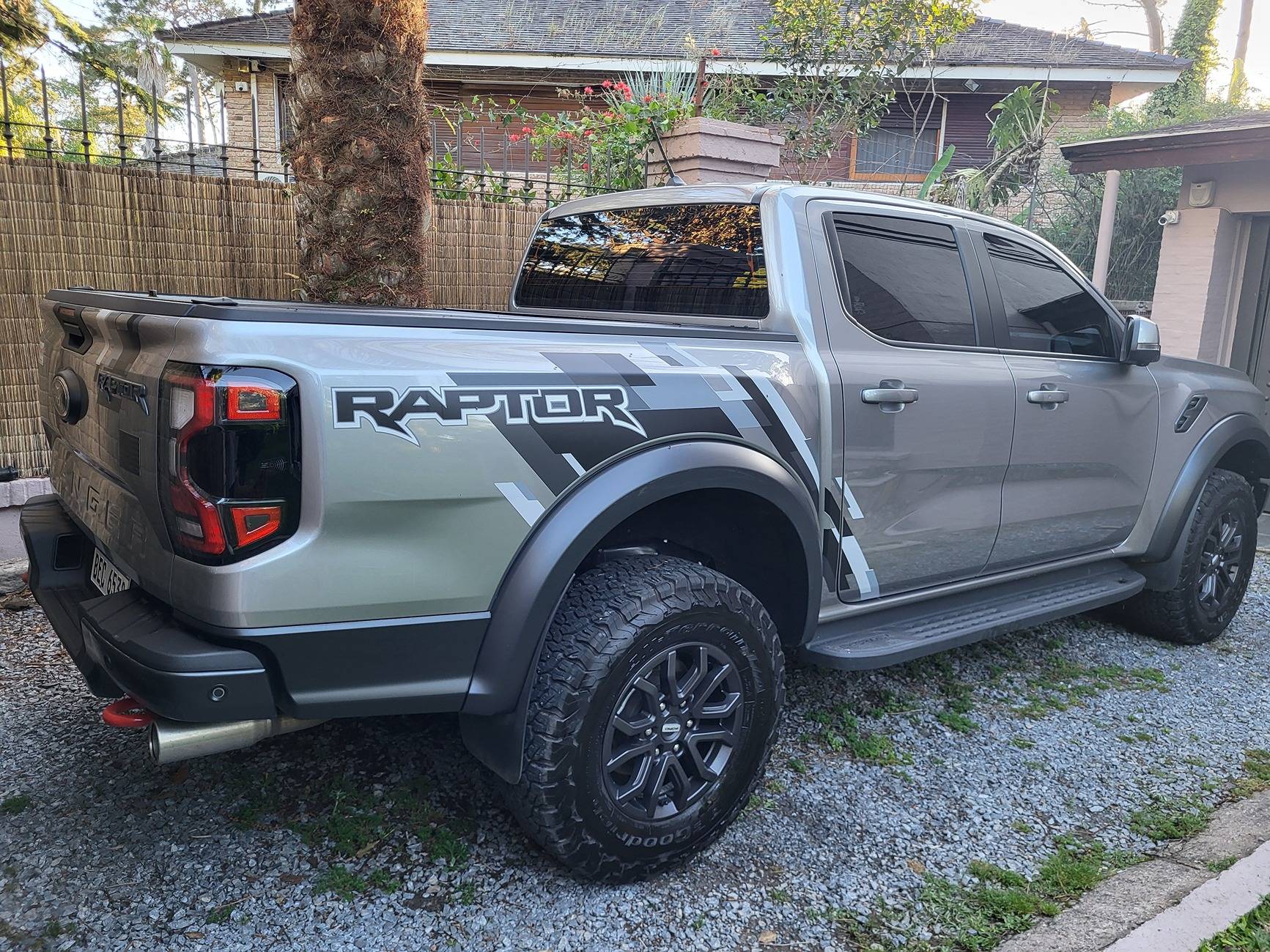 Ford Ranger Show your latest Ranger & Ranger Raptor pics! 🤳 1000118933