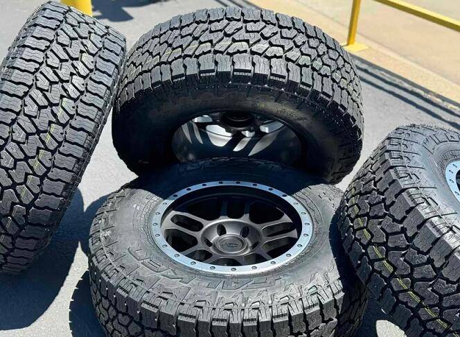 Ford Ranger Looking for the perfect size tire for Bronco SAS wheels for my RR. 1738013715185-8o