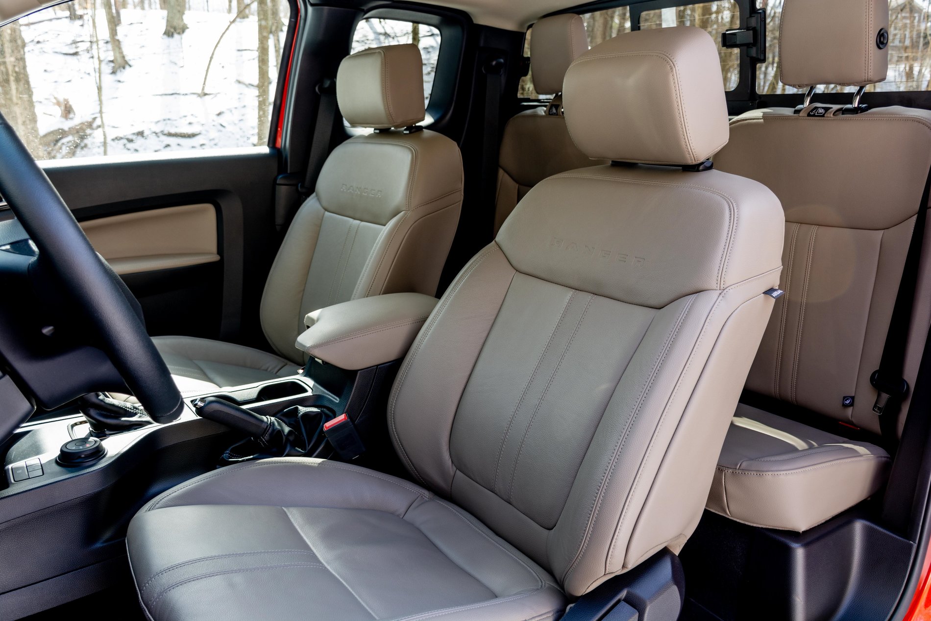 Ford Ranger Lariat Medium Stone Leather Interior 2019-Ford-Ranger-front-seat