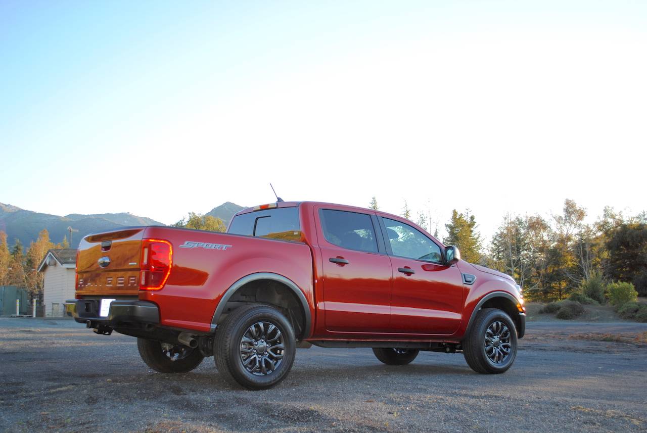 Ford Ranger HOT PEPPER RED Ranger Club Thread 2019-Ford-Ranger-XLT-review-photos-AutoNation-006