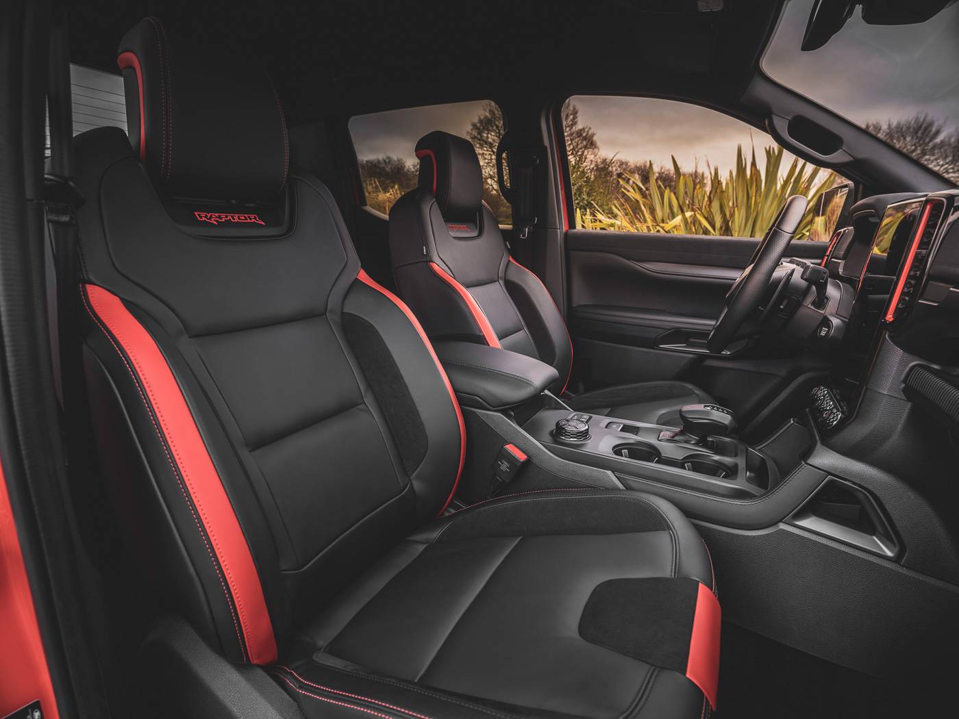 Ford Ranger 2022-2023 Ranger Raptor World Premiere! Wallpapers, Video & Specs 2022_FORD_NEXT_GENERATION_RANGER_RAPTOR_INT_57