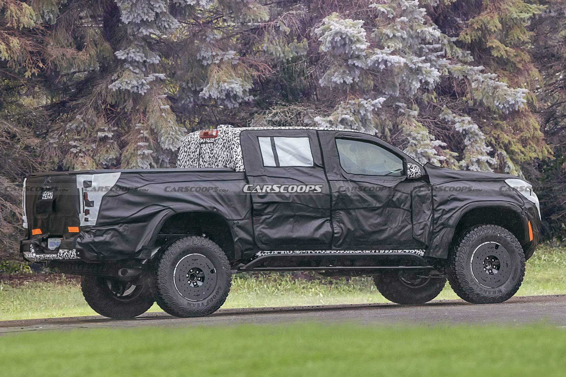 Ford Ranger 2024 Chevy Colorado ZR2 2023-Chevy-Colorado-ZR2-Spy-Photos-4