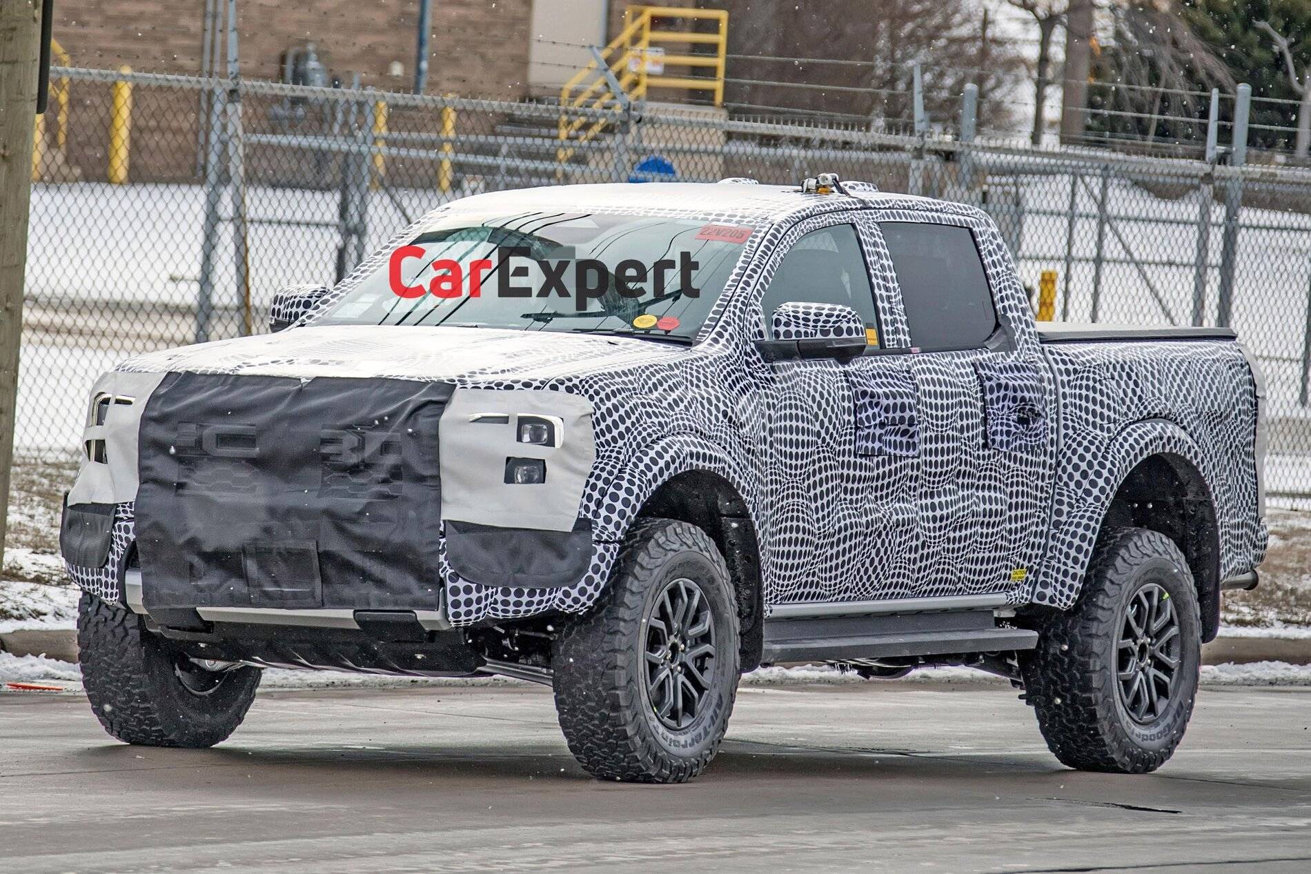 Ford Ranger Spied: 2023 Ford Ranger with 15.5" Touchscreen, Next Raptor Powered by 2.7L EcoBoost V6 2023-ford-ranger-raptor-spied-8