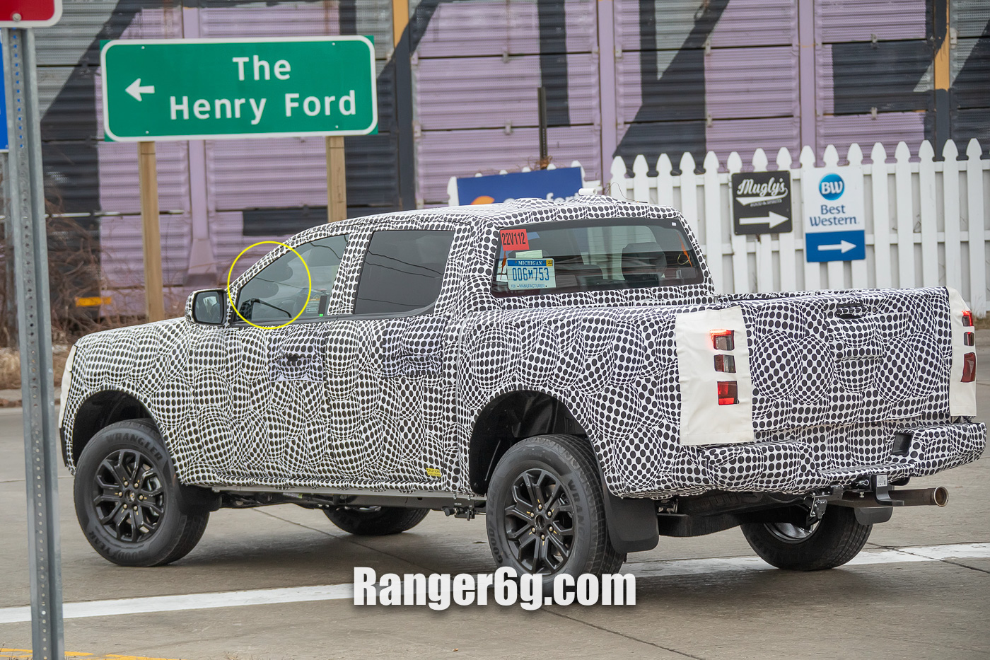 Ford Ranger First 2023 Ranger prototype spotted!! [UPDATED with more close-up photos] 2023-Ford-Ranger-Spied-17