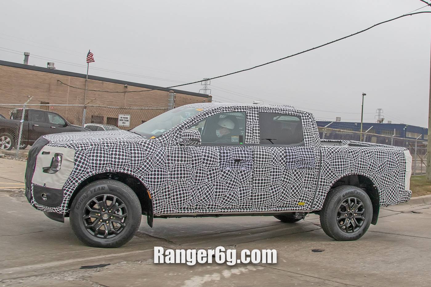 Ford Ranger First 2023 Ranger prototype spotted!! [UPDATED with more close-up photos] 2023-Ford-Ranger-Spied-18