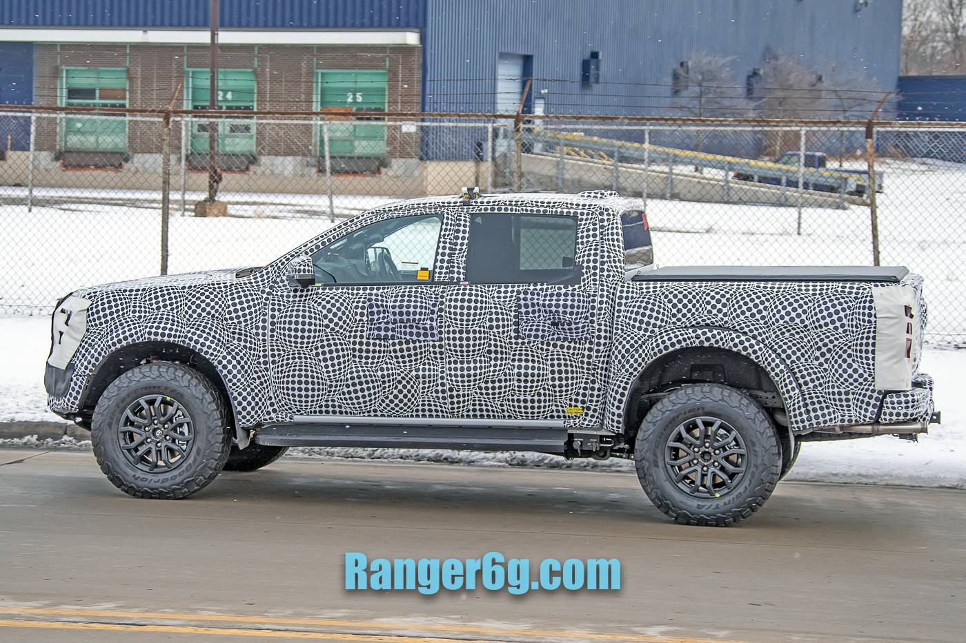 Ford Ranger 2023 Ranger Raptor Spied Testing With Bronco Warthog! 2023-ranger-raptor-testing-with-ford-bronco-warthog-18