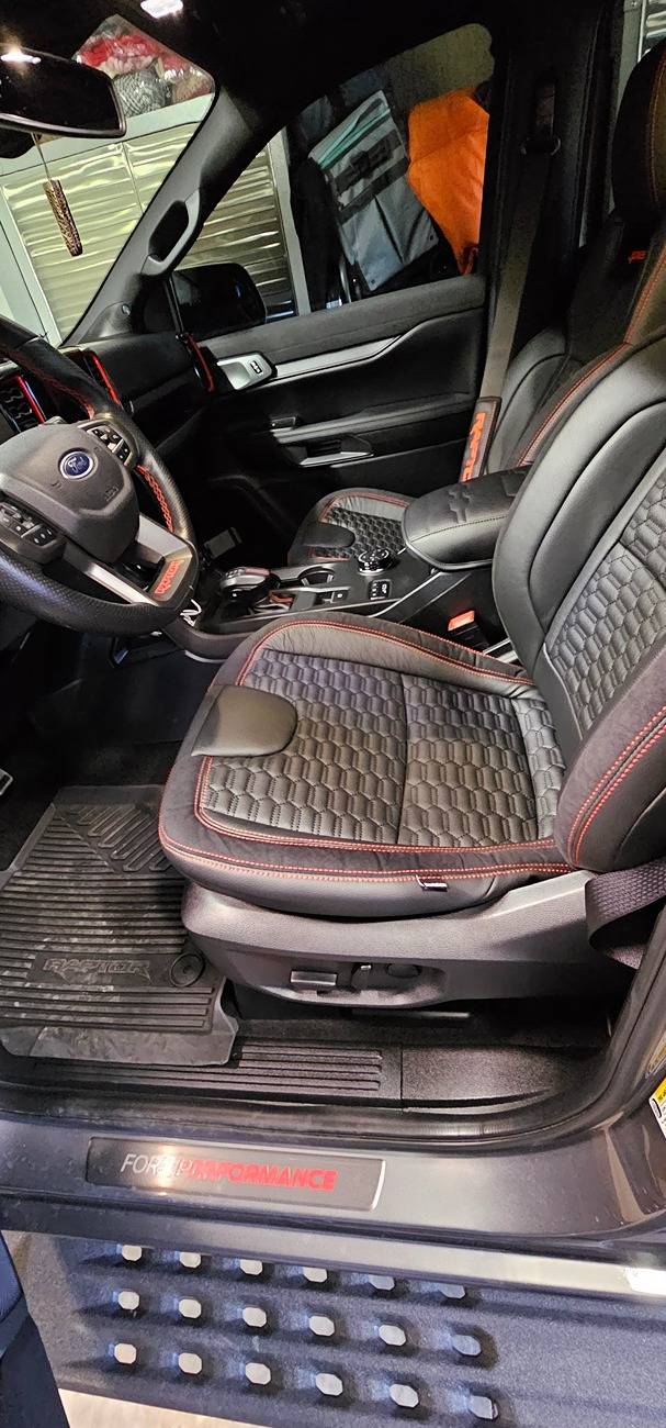 Ford Ranger 2025 Raptor drivers seat 20250305_165814