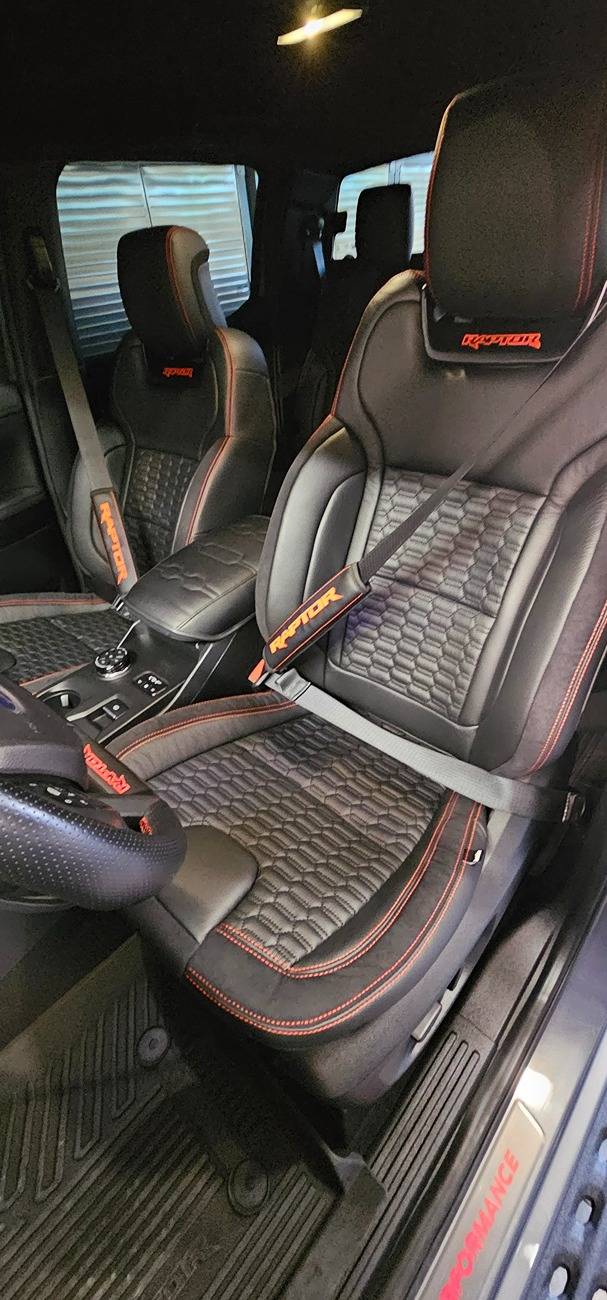 Ford Ranger 2025 Raptor drivers seat 20250305_165920