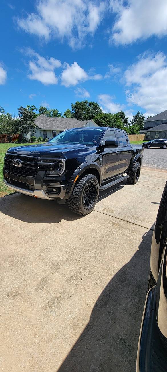 Ford Ranger Who's running 20" wheels? 20250510_135951
