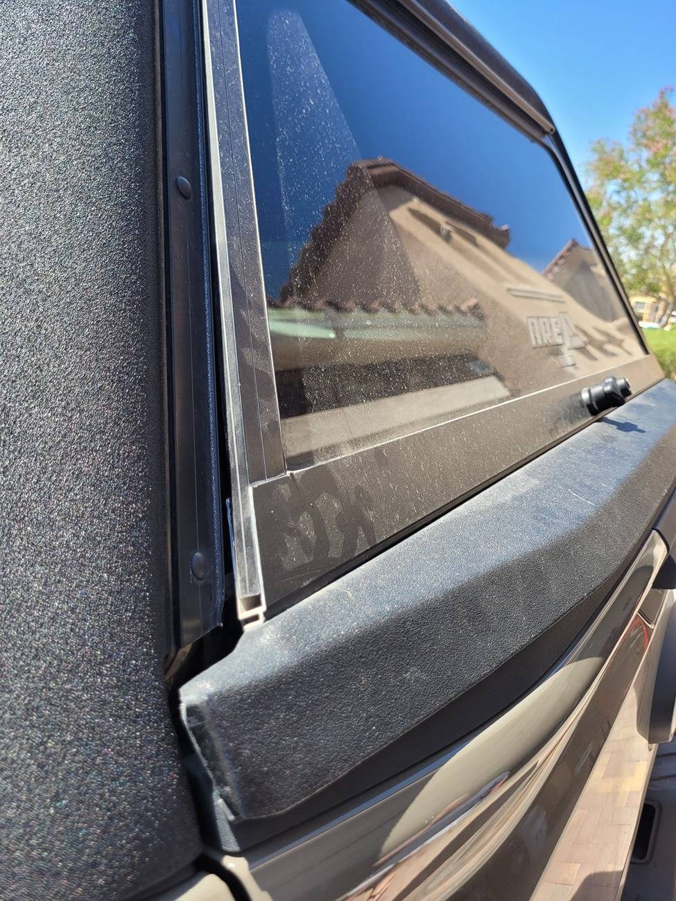 Ford Ranger Topper fit, 5g to 6g? 20250627_144040