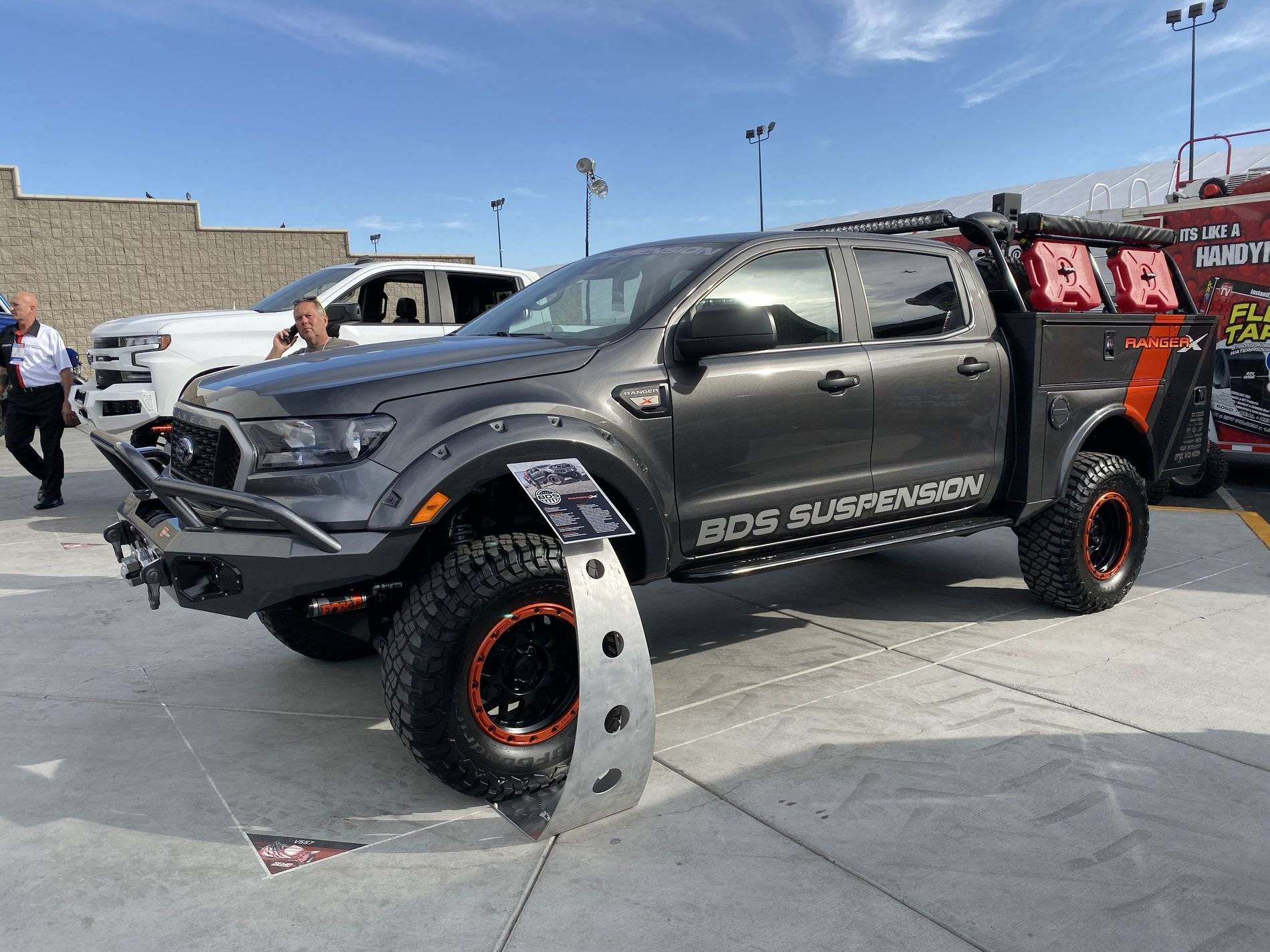 Ford Ranger SEMA 2019 230C7CE9-931D-4E05-A0F9-6E3416CEA96C