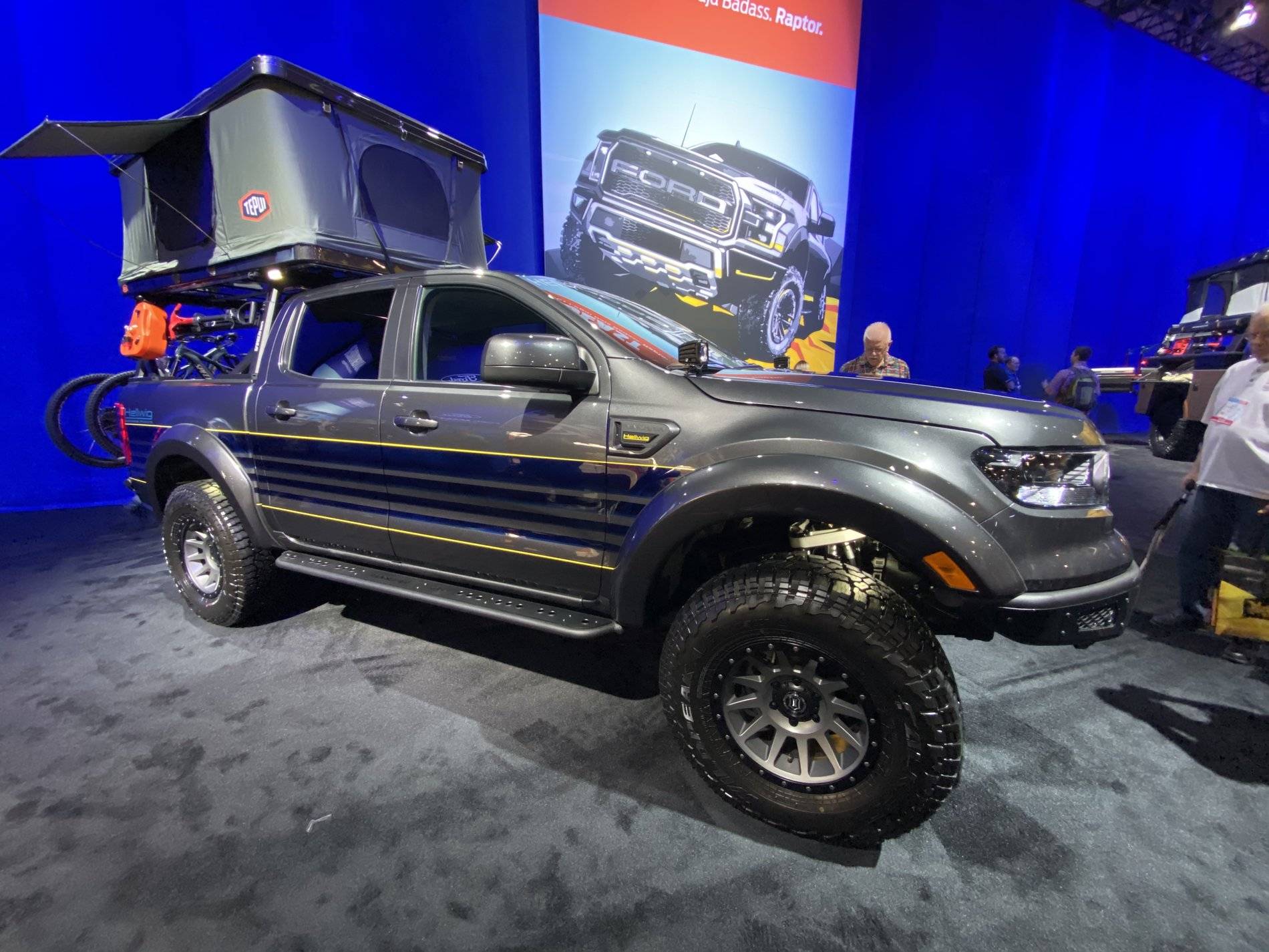 Ford Ranger SEMA 2019 3E45A4BE-A144-4F5D-98B3-FDF6D7EFED3C