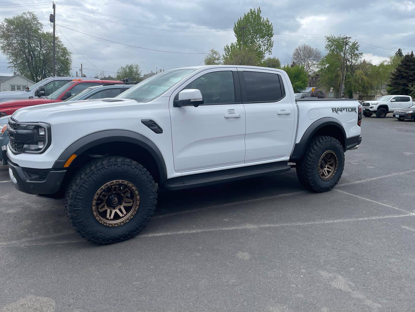 Ford Ranger 2024 Ranger Raptor-Will it need a leveling Kit 47D0FED2-FEB2-4004-8719-4A250E06BA6C