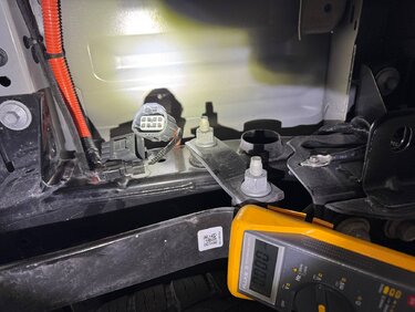 Ford Ranger Adding 12v to Ranger STX Bed? 64725-ffaef74772581a60dd768d28cc4e0f82