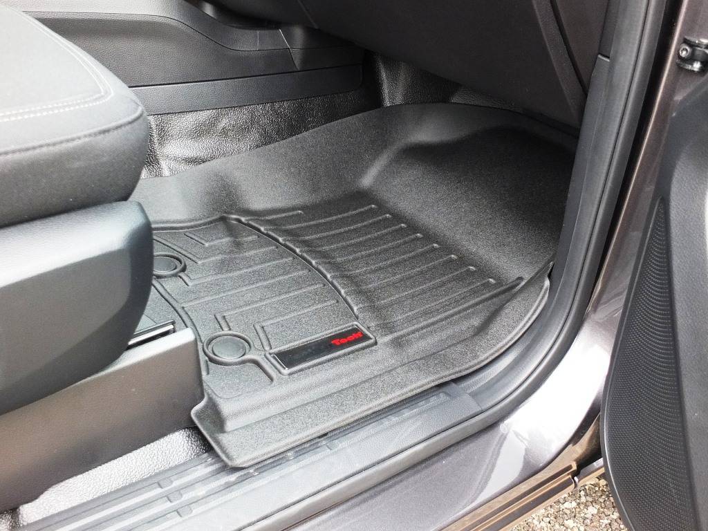 Floor Liners.JPG