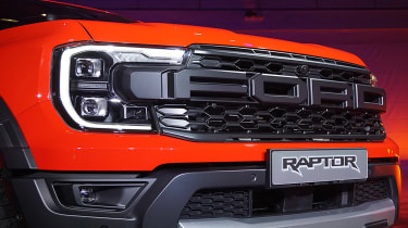 Ford Ranger Raptor 2022-22.jpg