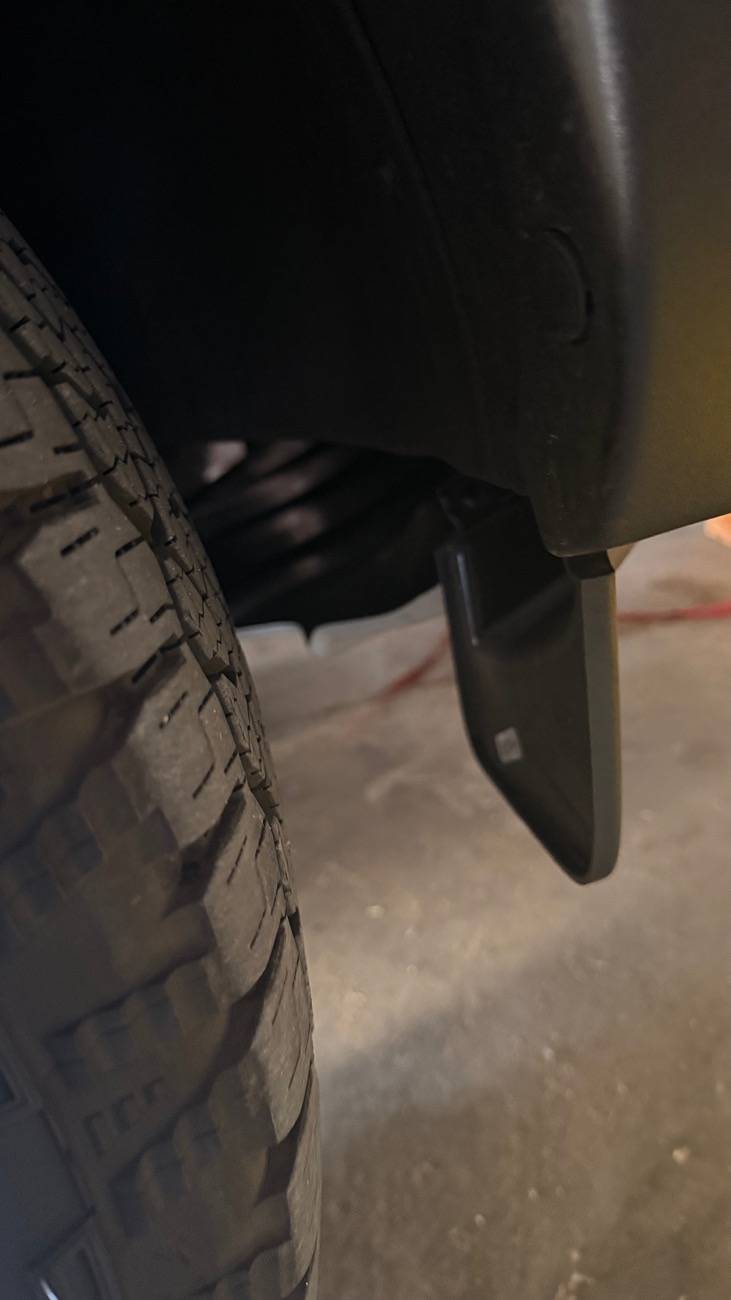 Ford Ranger Need advice for 2025 Ranger Lariat mud flaps IMG_0167