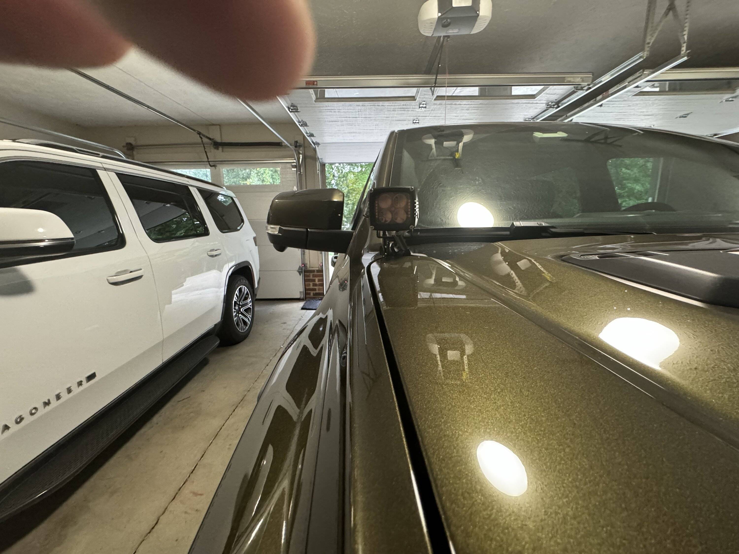 Ford Ranger M&R vs KATIPO Ditch light mounts IMG_1098