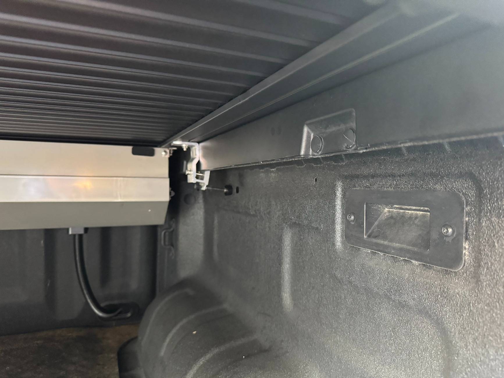 Ford Ranger Willmoso retractable tonneau cover IMG_1512