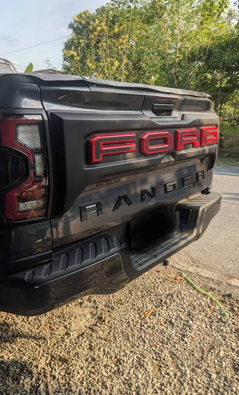 Ford Ranger Where to get F-150 Raptor style tailgate applique? IMG_2306