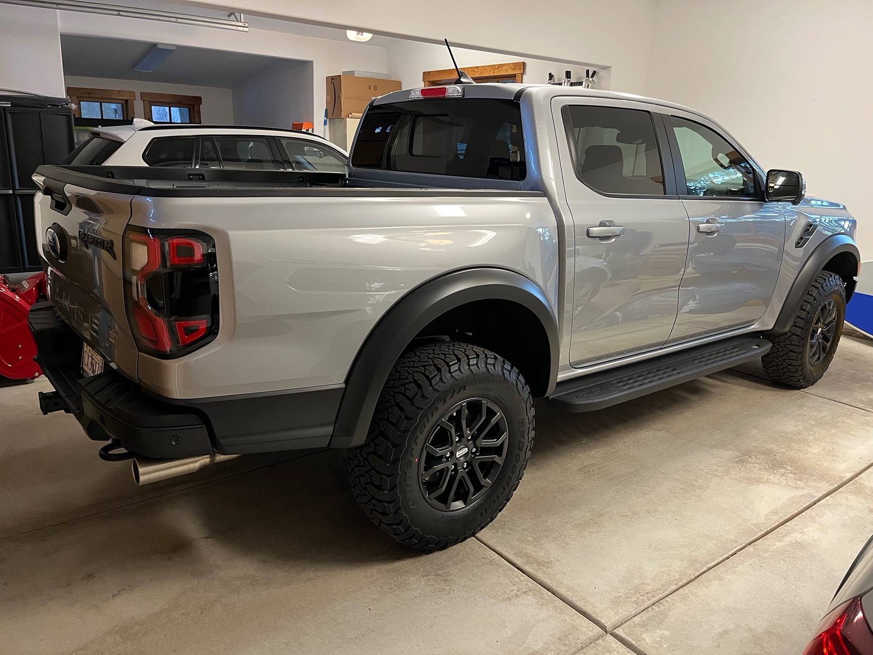 Ford Ranger Has anyone looked into adding the graphics package on a Ranger Raptor? IMG_3858