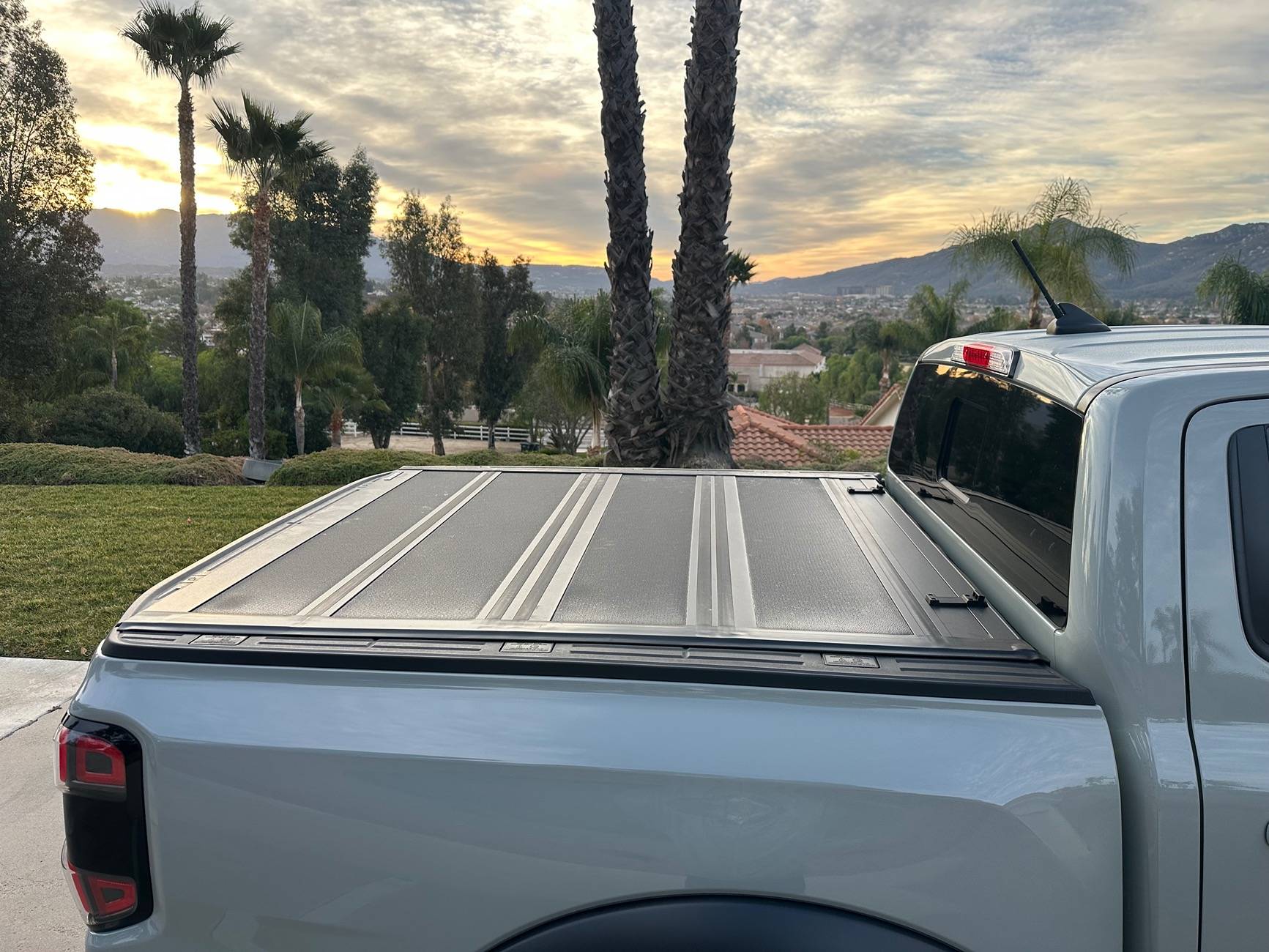 Ford Ranger Anyone install Leer HF650M hard tonneau cover? If so thoughts??? IMG_6614