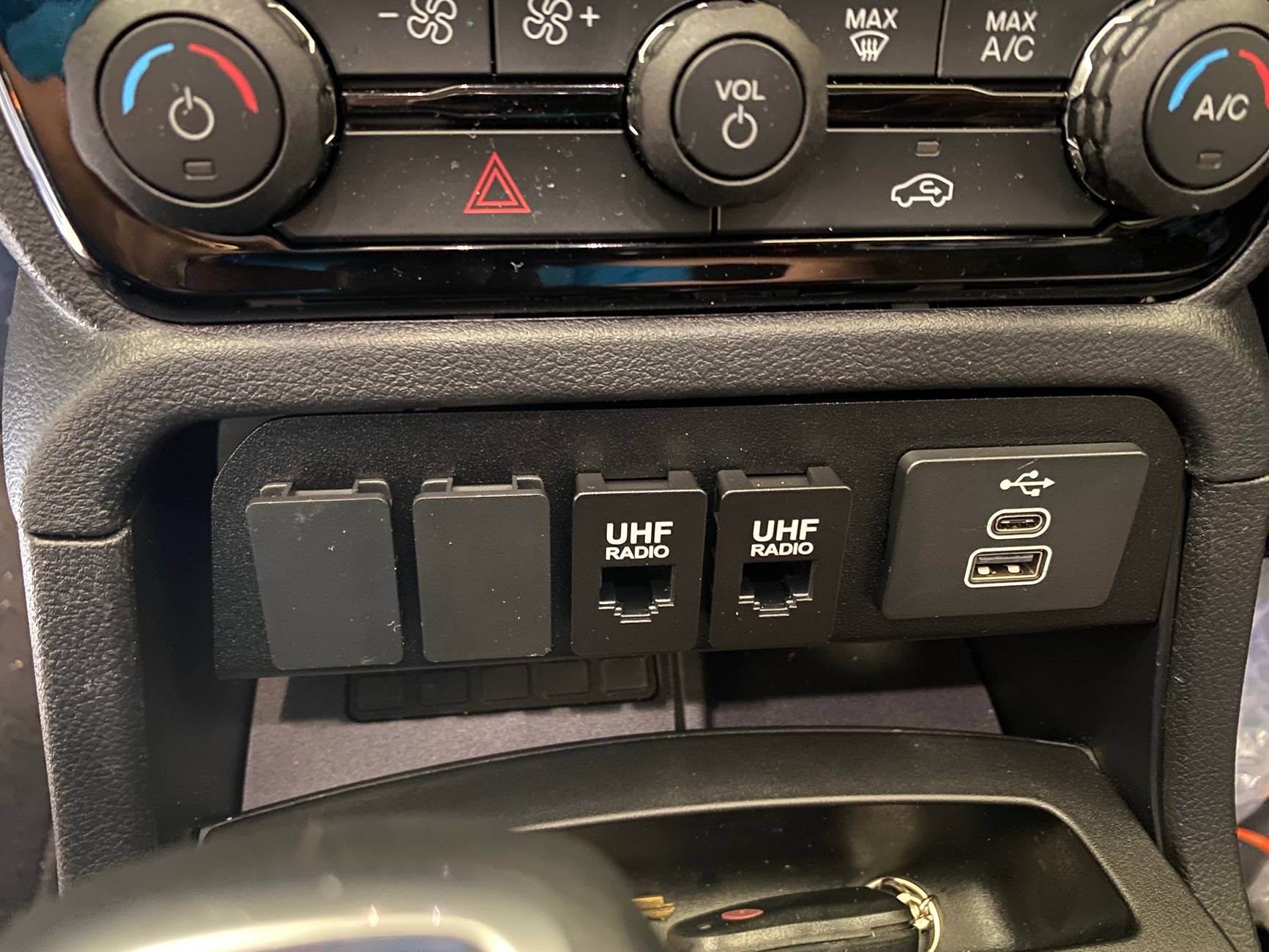 Ford Ranger Imported Pirate Camp Co Switch Fascia Doesn’t Fit IMG_6788