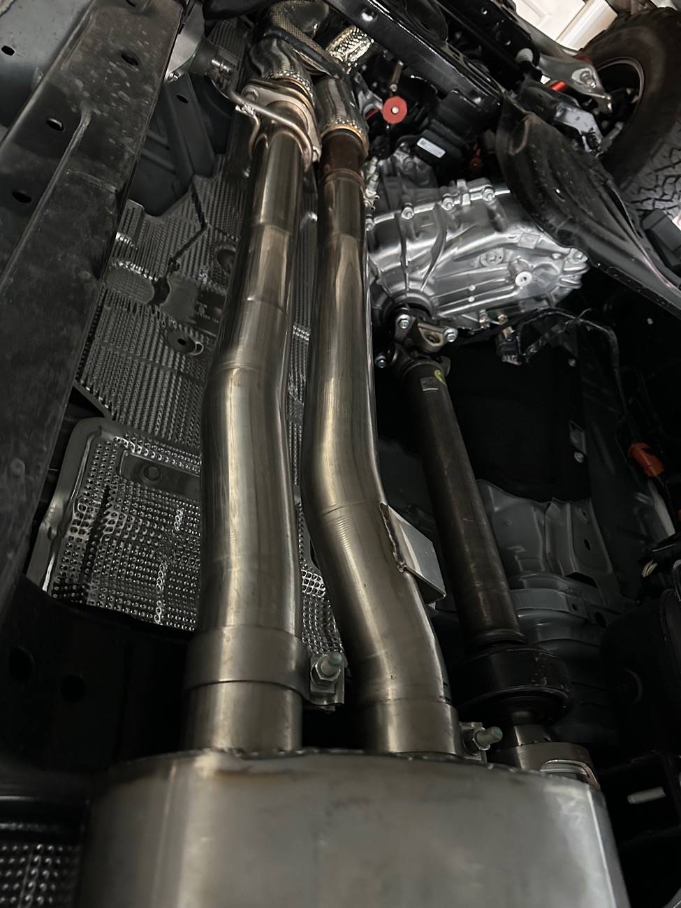 Ford Ranger 2024 Ranger Raptor Borla ATAK Exhaust For Sell IMG_7468