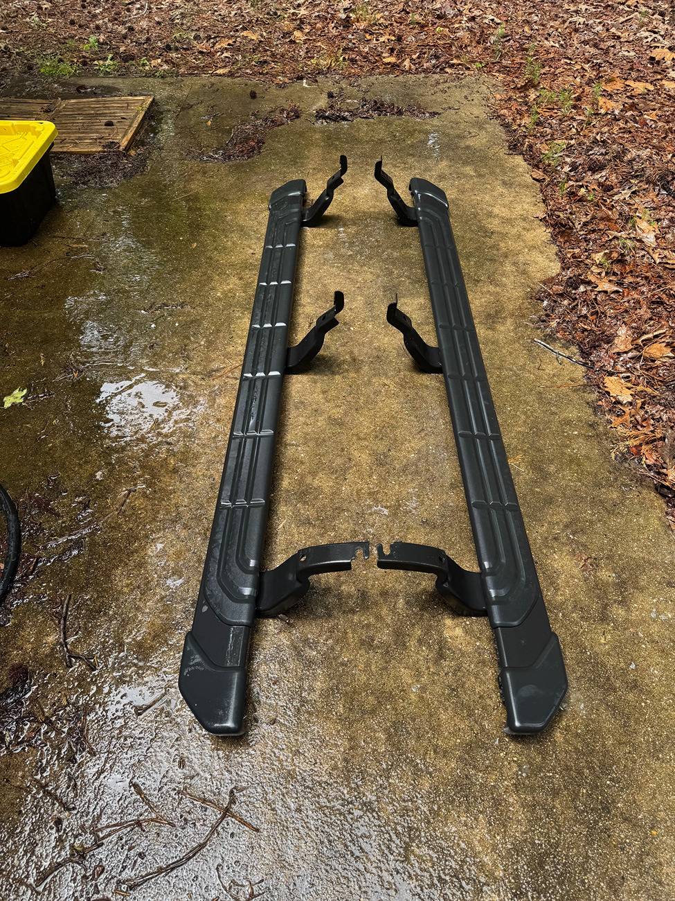 Ford Ranger 2024 Lariat OEM Running Boards $250 / OBO IMG_7610