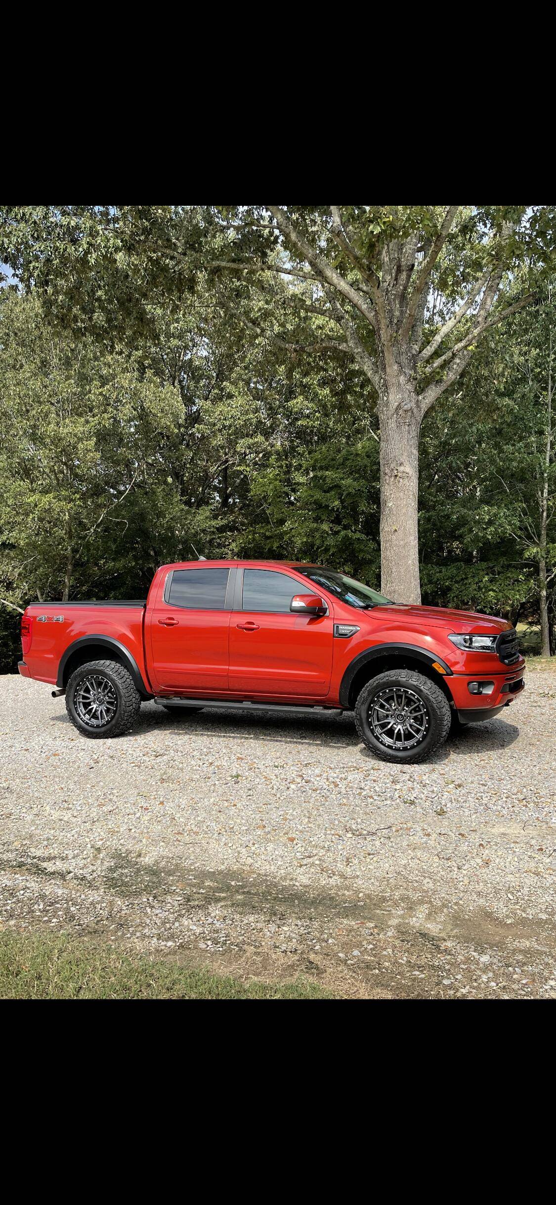 Ford Ranger STANDARD Ranger vs Colorado (not comparing ZR2 and Raptor) IMG_9490