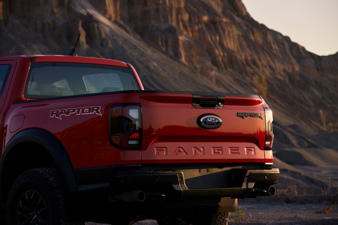 Ford Ranger 2022-2023 Ranger Raptor World Premiere! Wallpapers, Video & Specs next-gen-ranger-raptor-rear-3