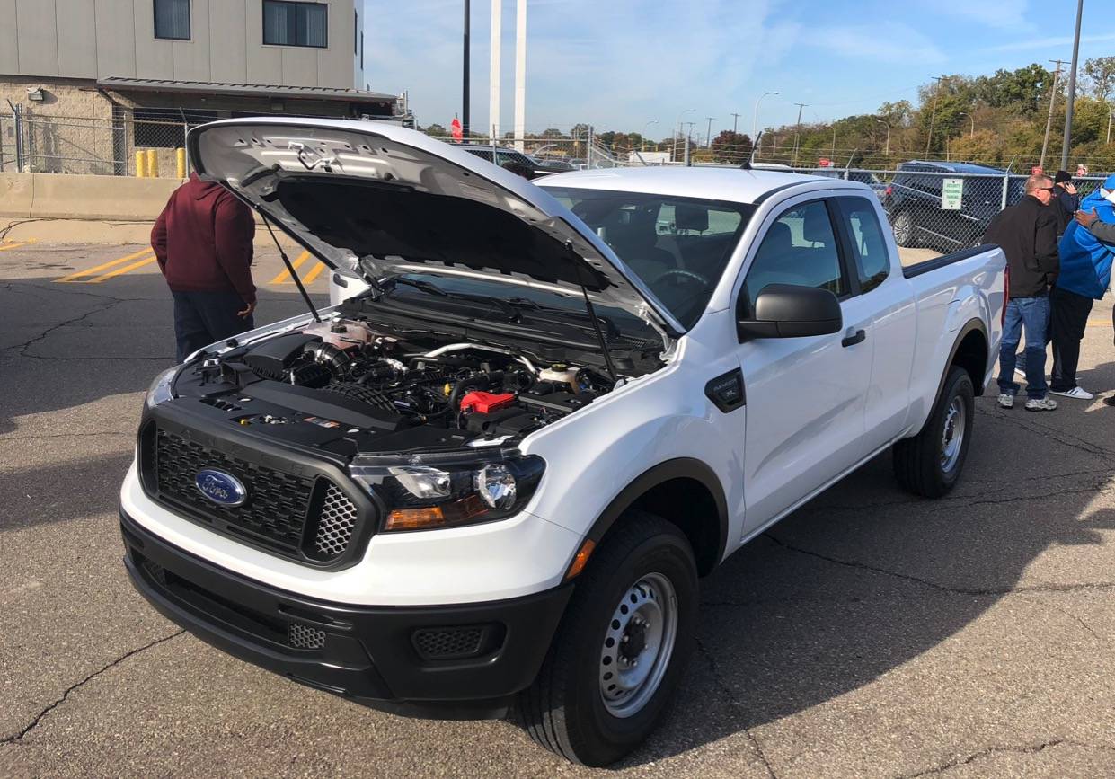 Ford Ranger OXFORD WHITE Ranger Club Thread Oxford-White-2019-Ford-Ranger-1