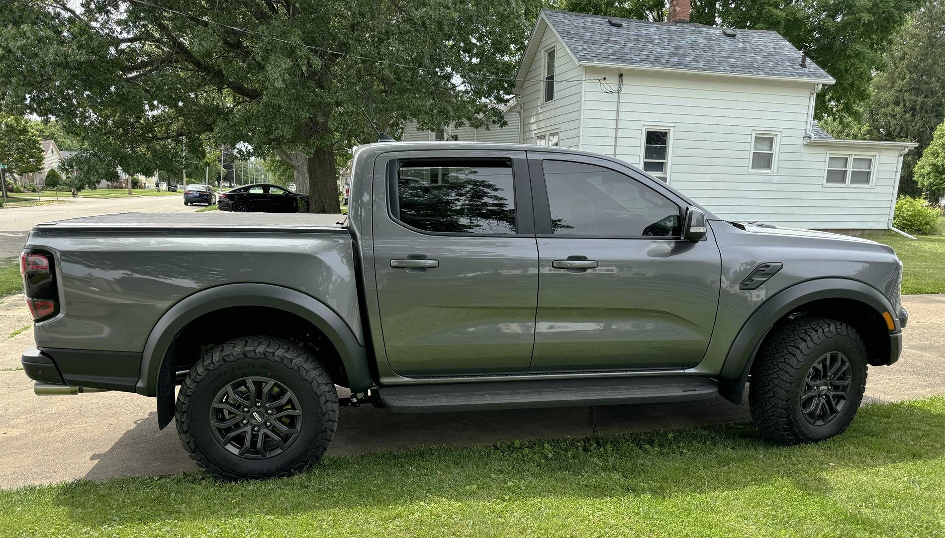 raptor no decals 1.jpg