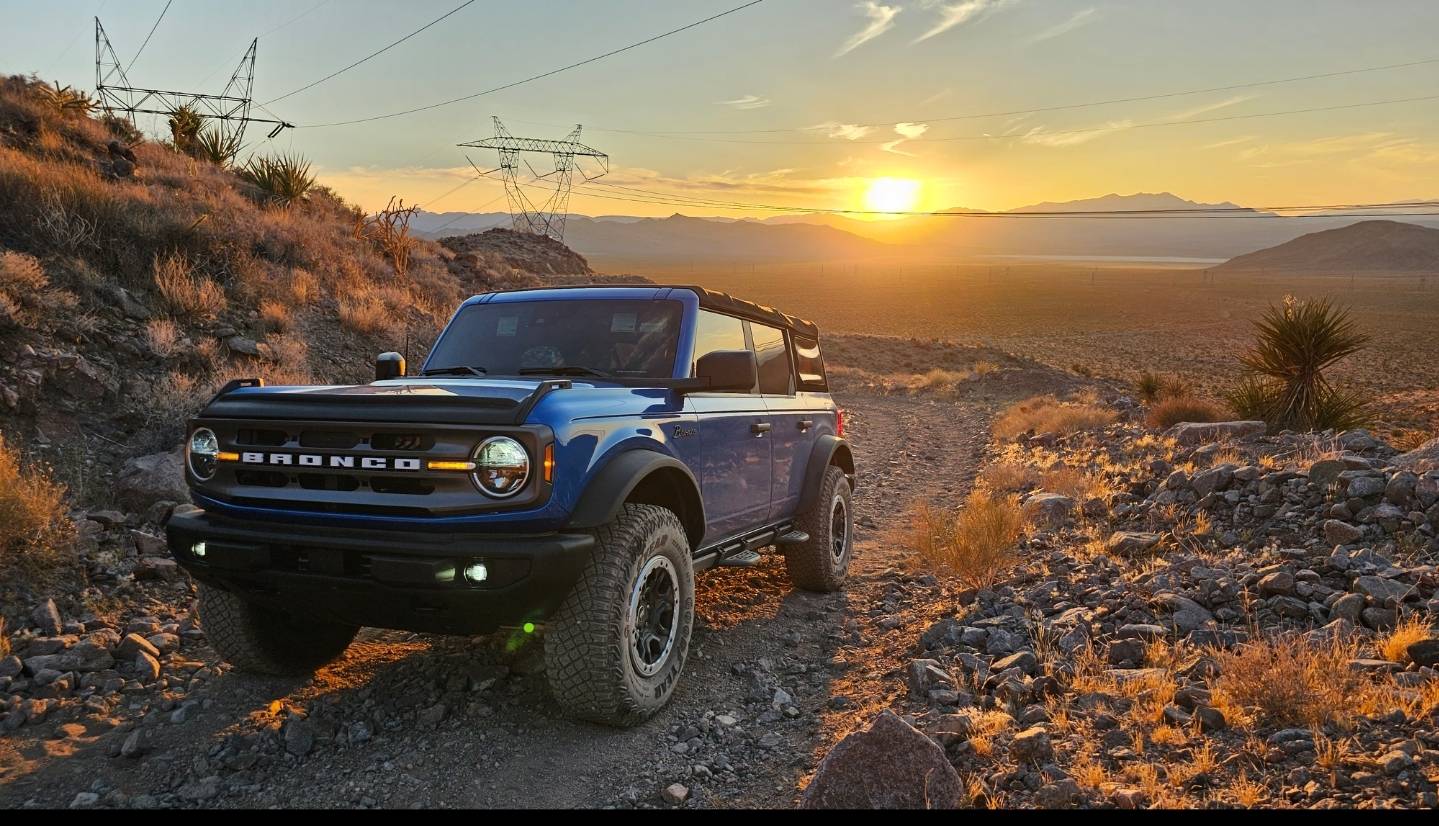 Ford Ranger How Easy is it to Keep Velocity Blue Clean? Screenshot_20240219_222110_Gallery