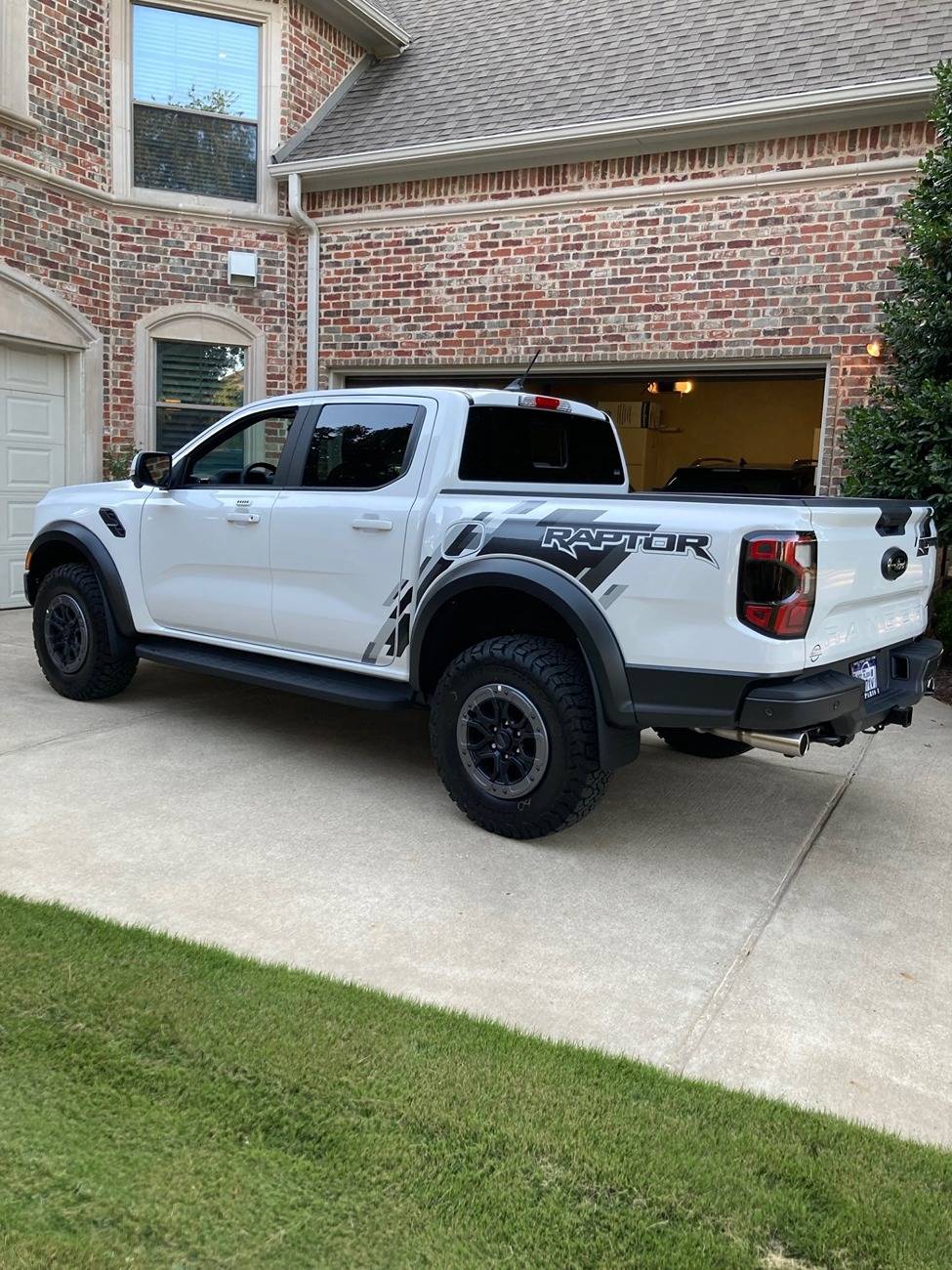 Oxford White Rangers | Page 2 | Ranger6G - 2024+ Ranger & Raptor Forum ...