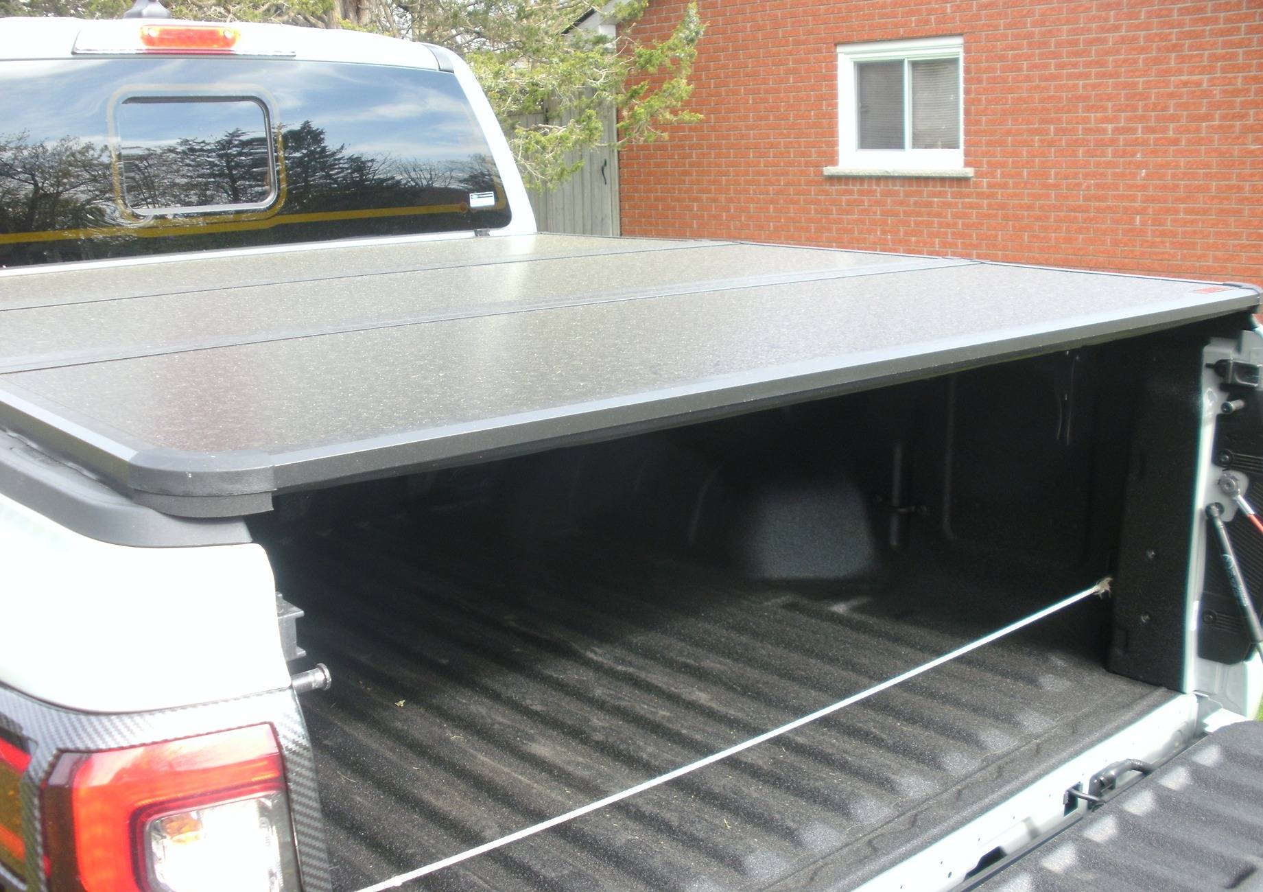 Tonneau cover tailgate open.jpg