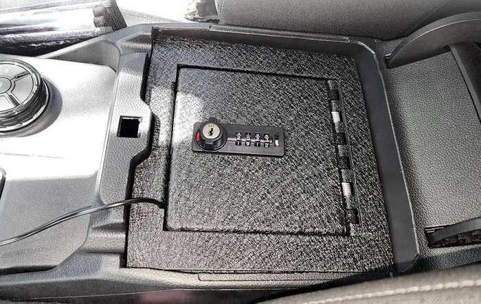 🚗 Console Vault Giveaway by Muslogy! 🚗