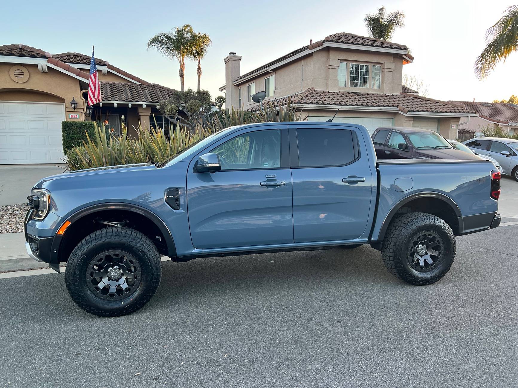 Leveled & new shoes..she's a different girl 💃 Superlift 2.5 inch ...